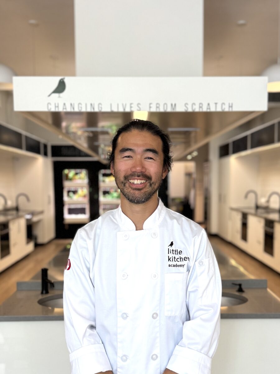 Steve Tan Headshot